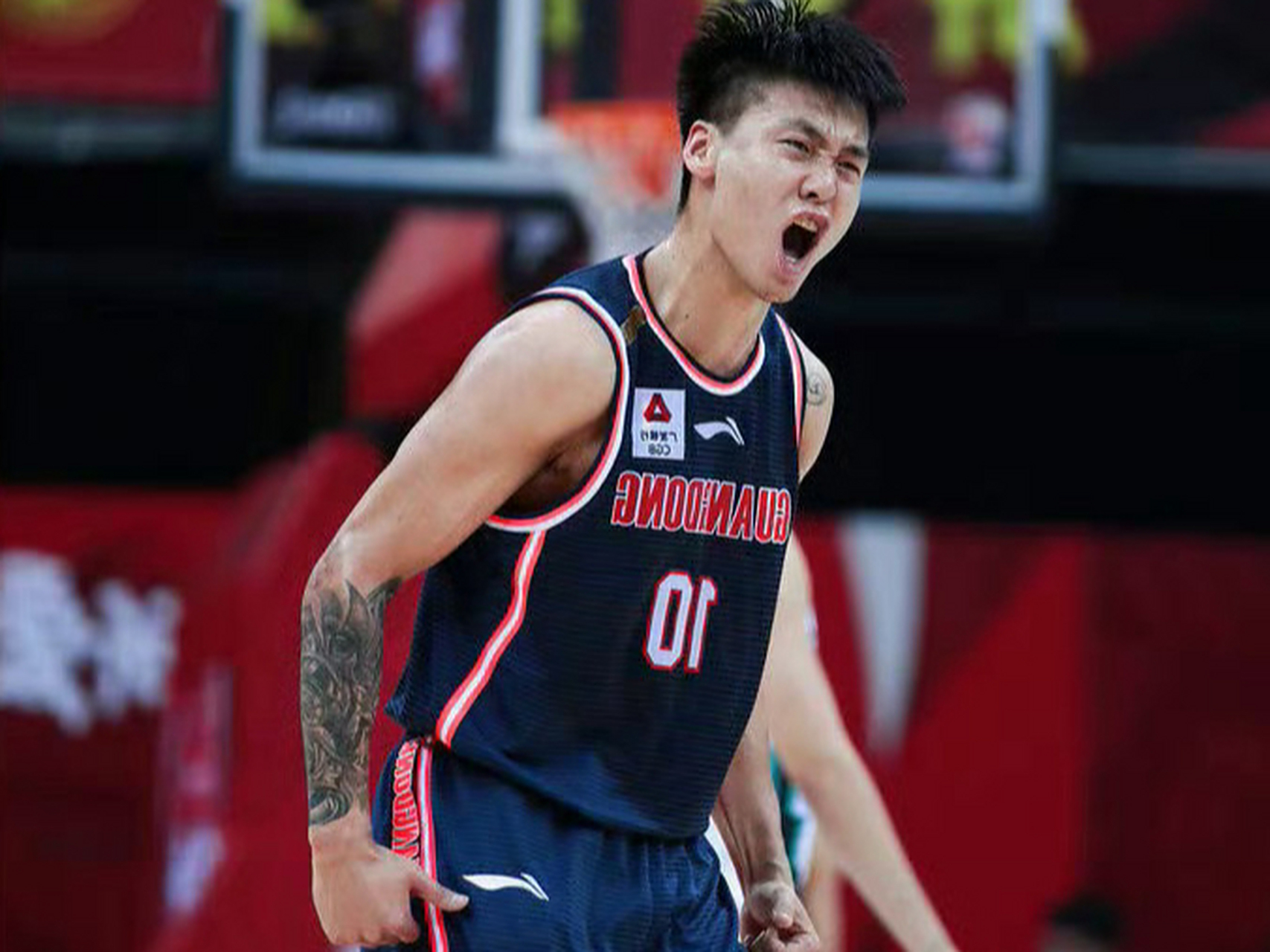 CBA季后赛集结日再迎强敌，北京首钢官宣签约，主帅态度：更衣室稳定，临场指挥获称赞的简单介绍-九博官网入口