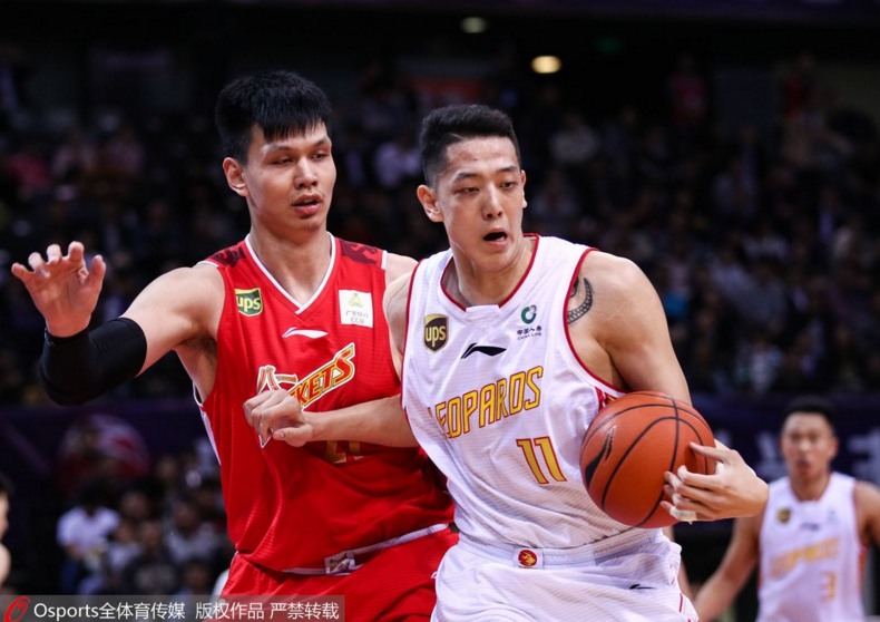 赛前瓦伦西亚备战CBA季后赛，更衣室发声细节曝光，震撼外界，身体对抗强度拉满的简单介绍-九博app下载